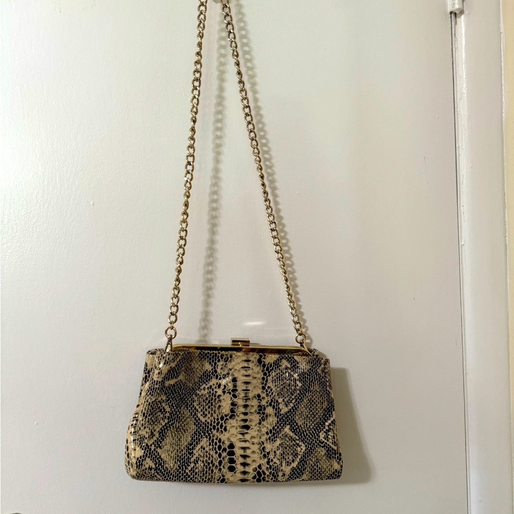 Danier bag